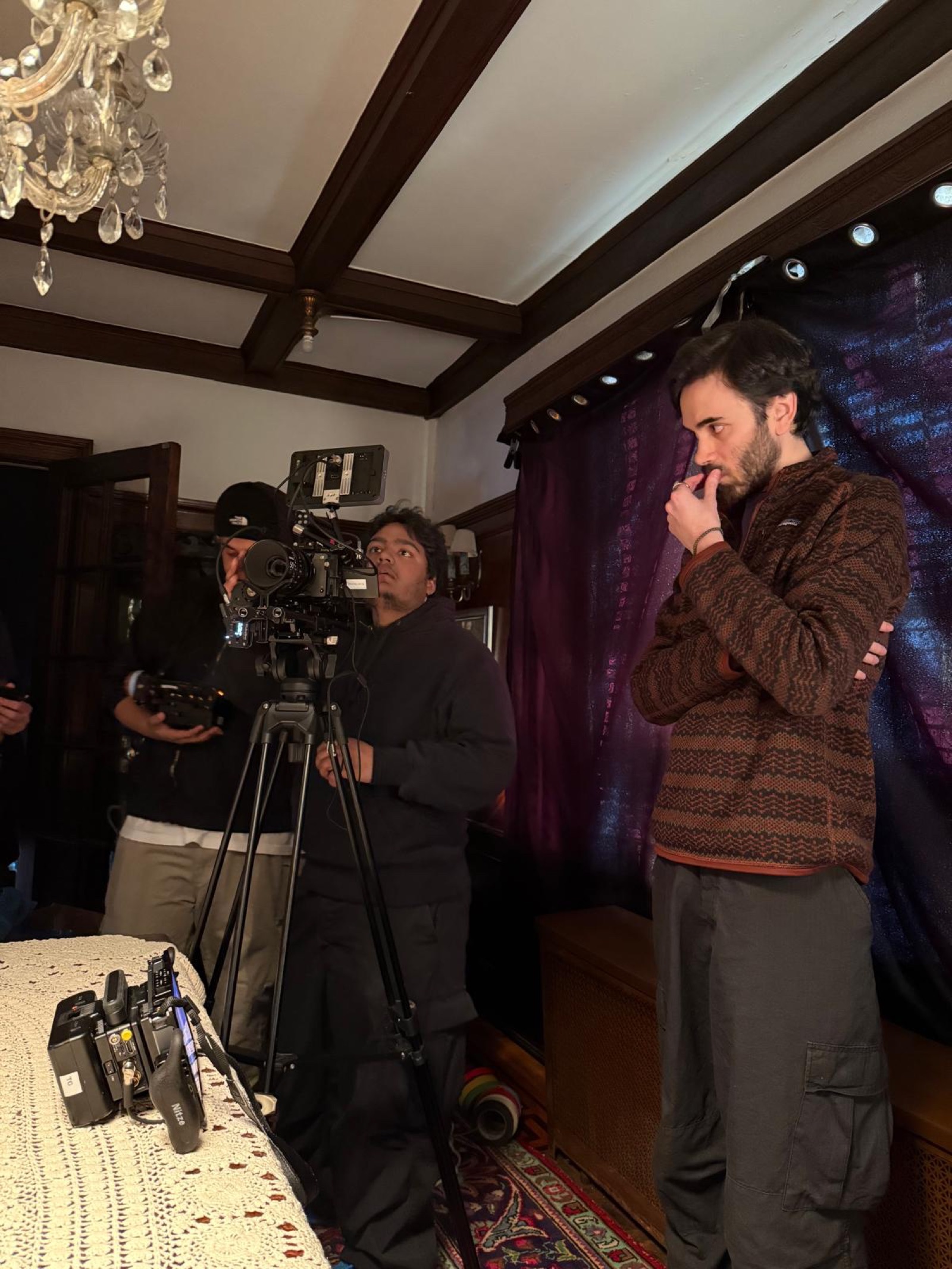 Behind the scenes, still 2